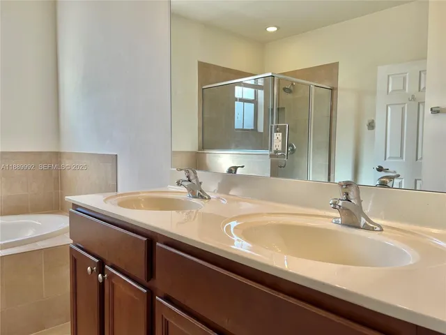 $3,950 | 15153 Southwest 117th Terrace, Miami, FL 33196