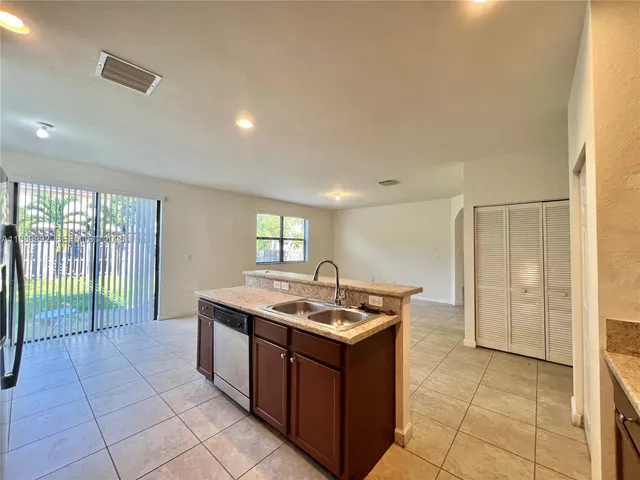 $3,950 | 15153 Southwest 117th Terrace, Miami, FL 33196