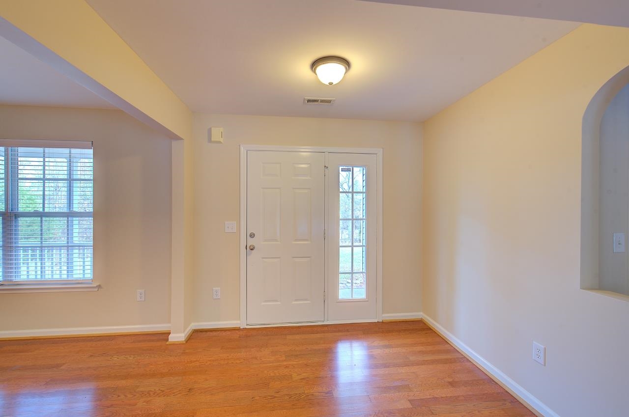 690 Hammett Road Campobello, SC 29322 - Photo 3 of 47