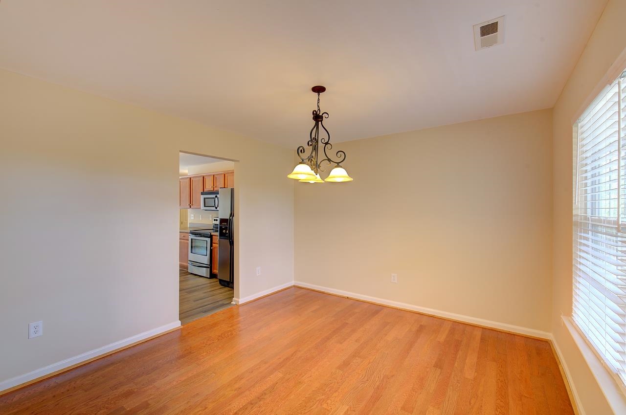 690 Hammett Road Campobello, SC 29322 - Photo 4 of 47 Dining Room