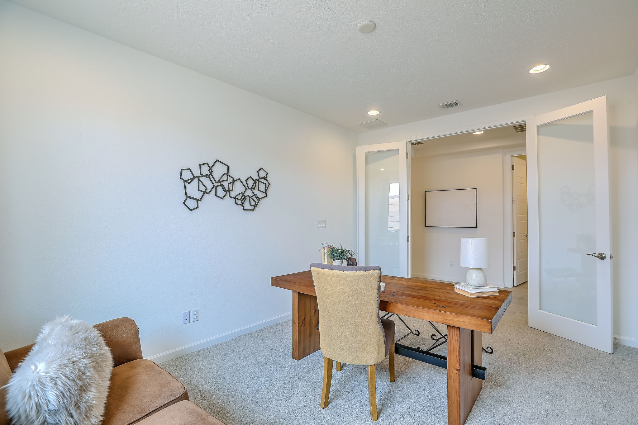38 Avenida Colibri Santa Fe, NM 87508 - Photo 8 of 61
