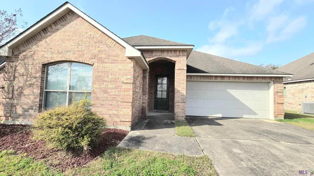 $310,000 | 10368 Montrachet Drive, Baton Rouge, LA 70817