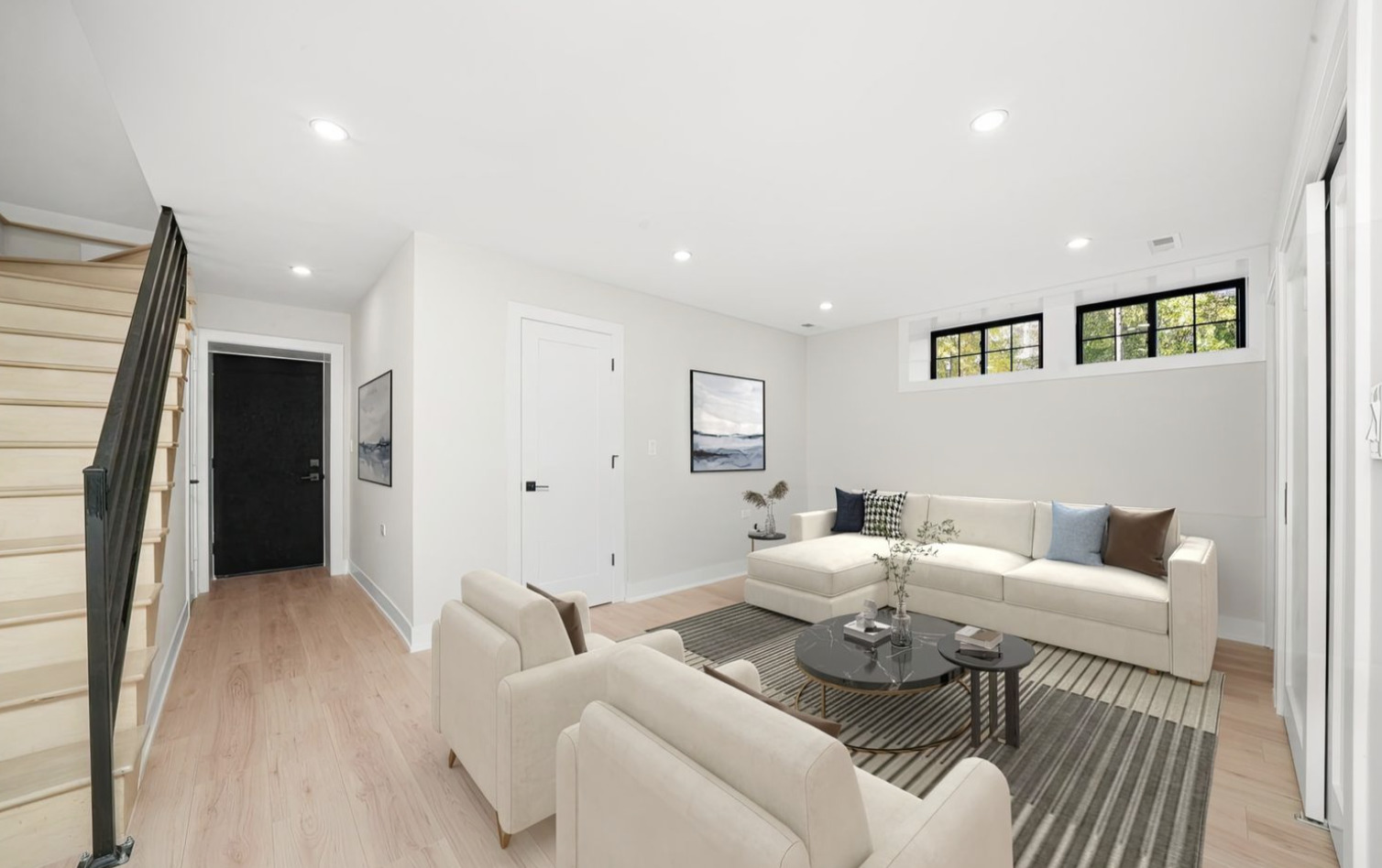 Undisclosed Address Chicago, IL 60613 - Photo 11 of 15