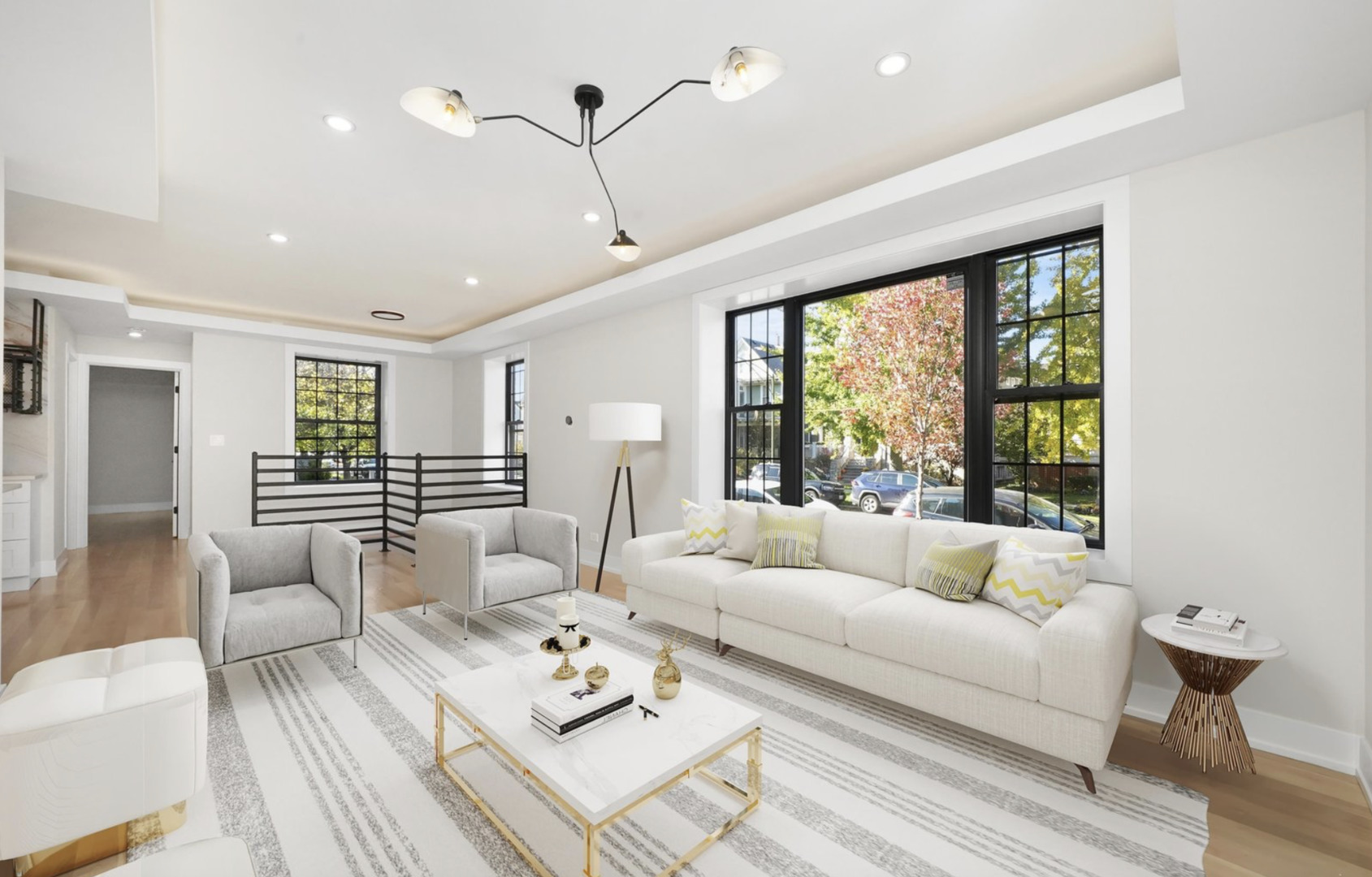 Undisclosed Address Chicago, IL 60613 - Photo 4 of 15