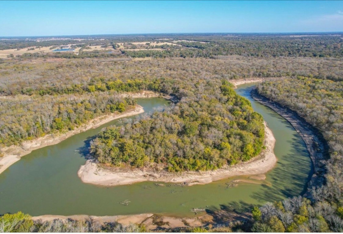20.5 acres with Trinity River Frontage!