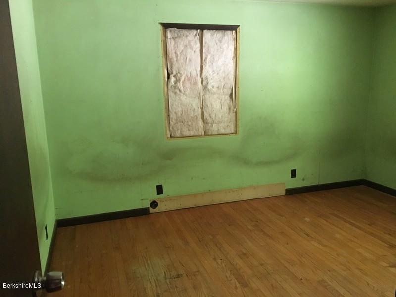 2898 Hancock Road Hancock, MA 01267 - Photo 18 of 44 an empty room with a window