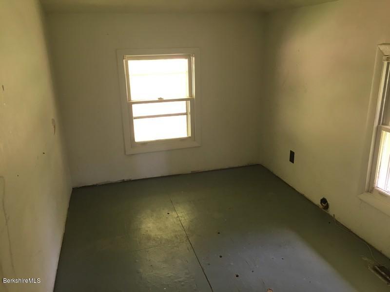2898 Hancock Road Hancock, MA 01267 - Photo 35 of 44 an empty room with a window