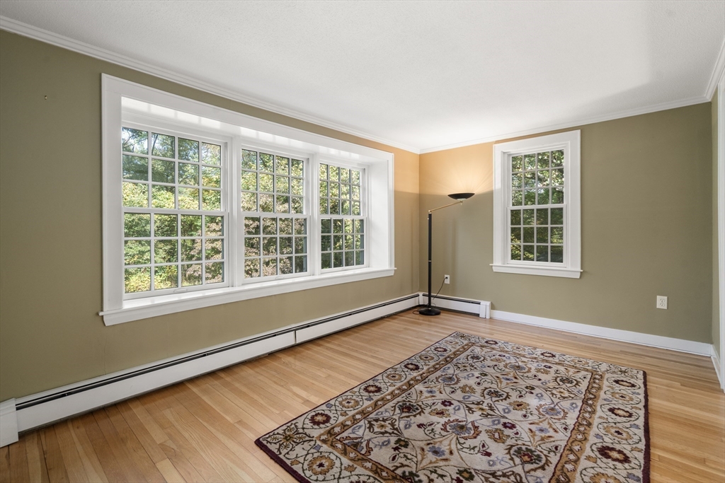 371 Willis Road Sudbury, MA 01776 - Photo 17 of 41 Gallery Image 17