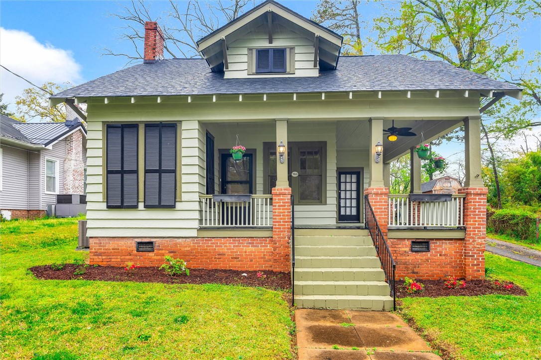 703 East Calhoun Street Anderson, SC 29621 - Photo 1 of 28