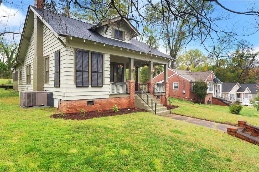 703 East Calhoun Street Anderson, SC 29621 - Photo 3 of 28