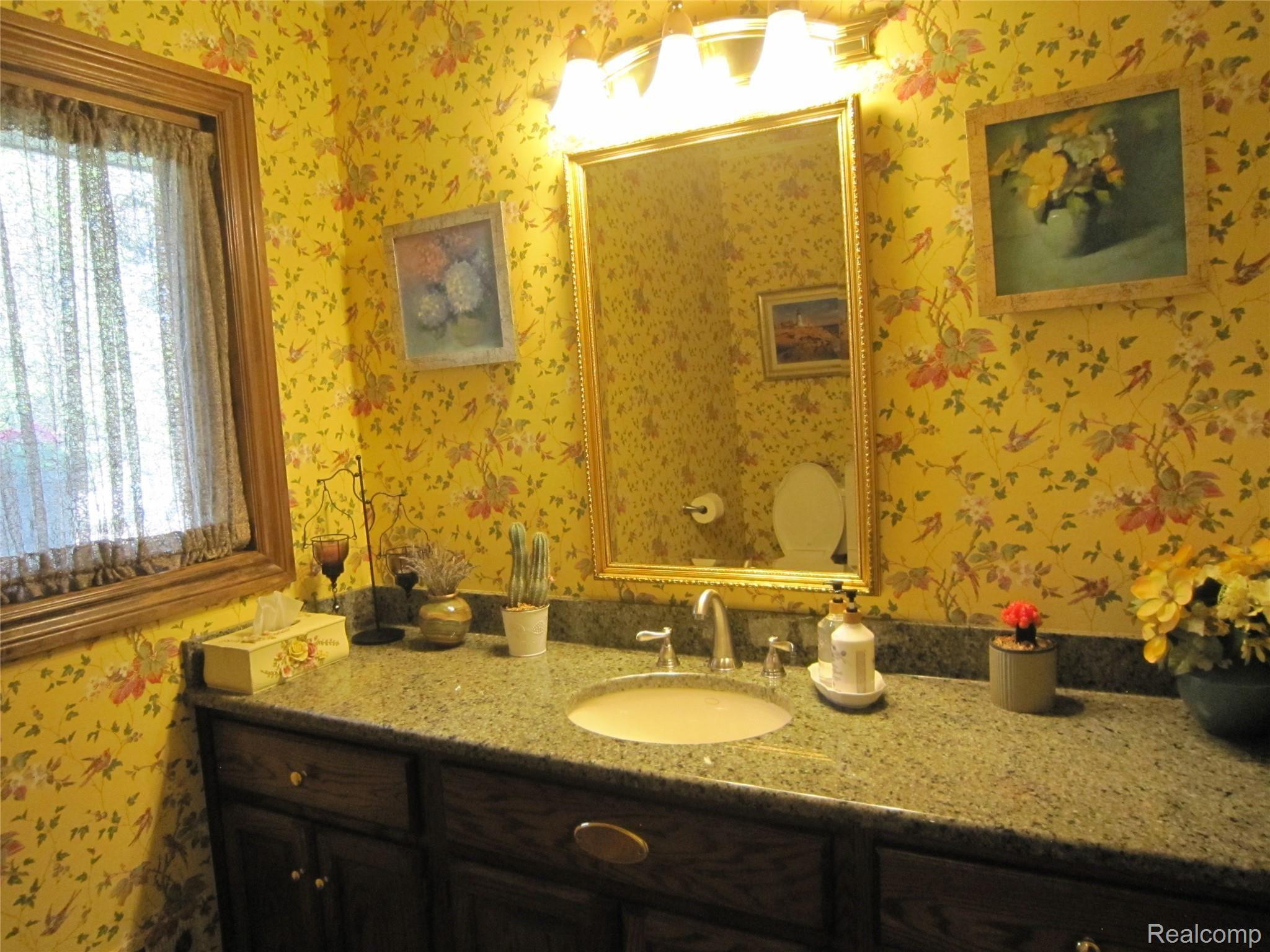 4576 Rivers Edge Drive Troy, MI 48098 - Photo 33 of 77 IMG_6501.JPG