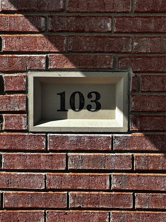 103 Denali Court Terrell, TX 75160 - Photo 3 of 39 a front view of a house