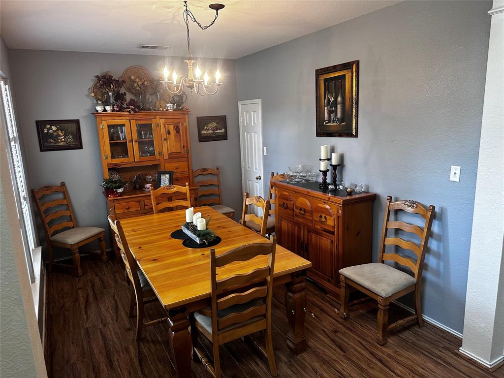 103 Denali Court Terrell, TX 75160 - Photo 5 of 39 a dining room with furniture and window
