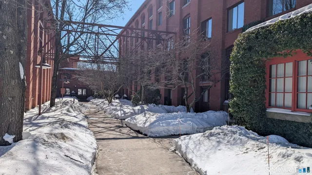 $575,000 | 839 Main Street, Unit 98, Torrington, CT 06790