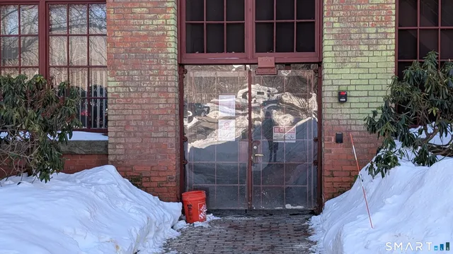 $575,000 | 839 Main Street, Unit 98, Torrington, CT 06790