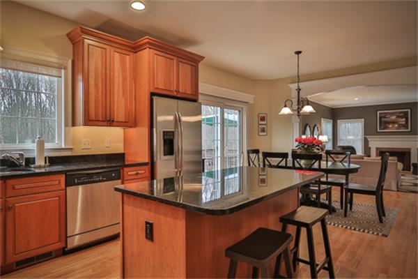 22 Huckleberry Road Hopkinton, MA 01748 - Photo 14 of 29 Gallery Image 14