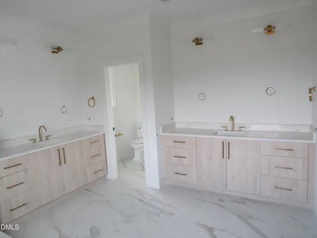 $1,985,000 | 2536 Silas Peak Lane, Apex, NC 27523