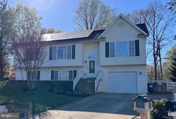 $565,000 | 7584 Myers Court, Warrenton, VA 20187