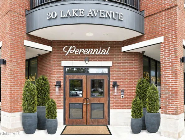 $620,000 | 30 Lake Avenue, Unit 306, Saratoga Springs, NY 12866