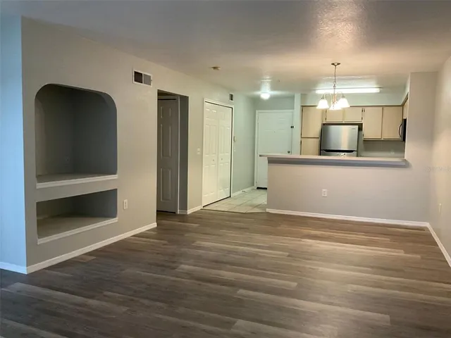 $1,670 | 13815 Fairway Island Drive, Unit 1333, Orlando, FL 32837