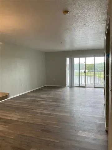 $1,670 | 13815 Fairway Island Drive, Unit 1333, Orlando, FL 32837