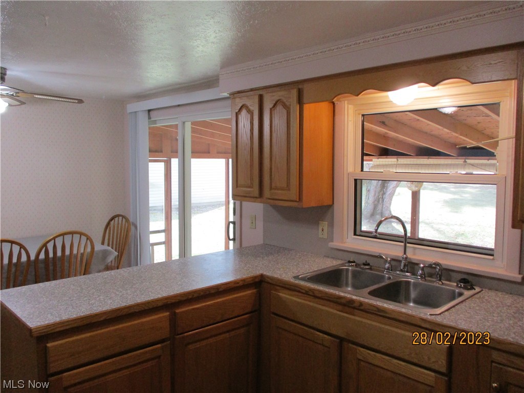 8209 Cemetery Road Vermilion, OH 44089 - Photo 13 of 31
