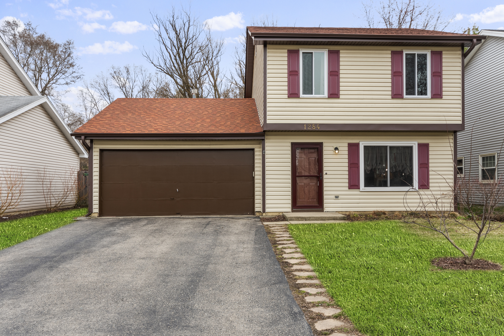 1284 Brookline Court Naperville, IL 60563 - Photo 2 of 21