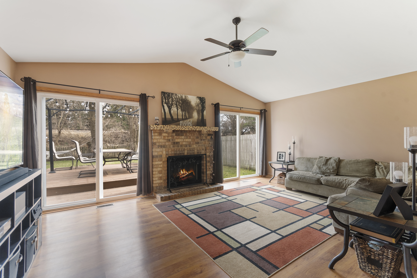 1284 Brookline Court Naperville, IL 60563 - Photo 11 of 21