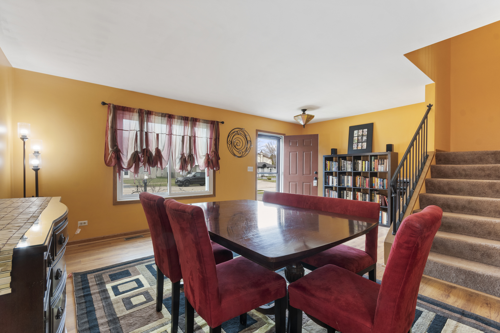 1284 Brookline Court Naperville, IL 60563 - Photo 6 of 21