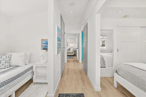 $529,900 | 20 El Paseo Street, Newport Beach, CA 92663