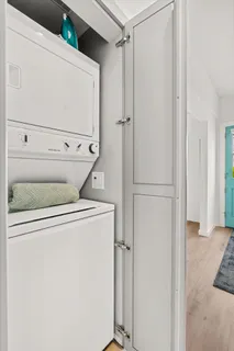 $519,000 | 20 El Paseo Street, Newport Beach, CA 92663