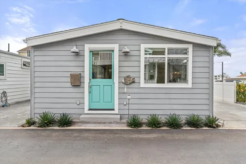 $519,000 | 20 El Paseo Street, Newport Beach, CA 92663