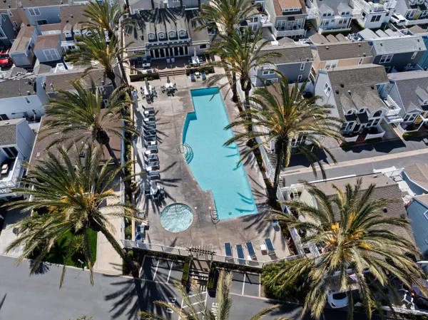 $529,900 | 20 El Paseo Street, Newport Beach, CA 92663