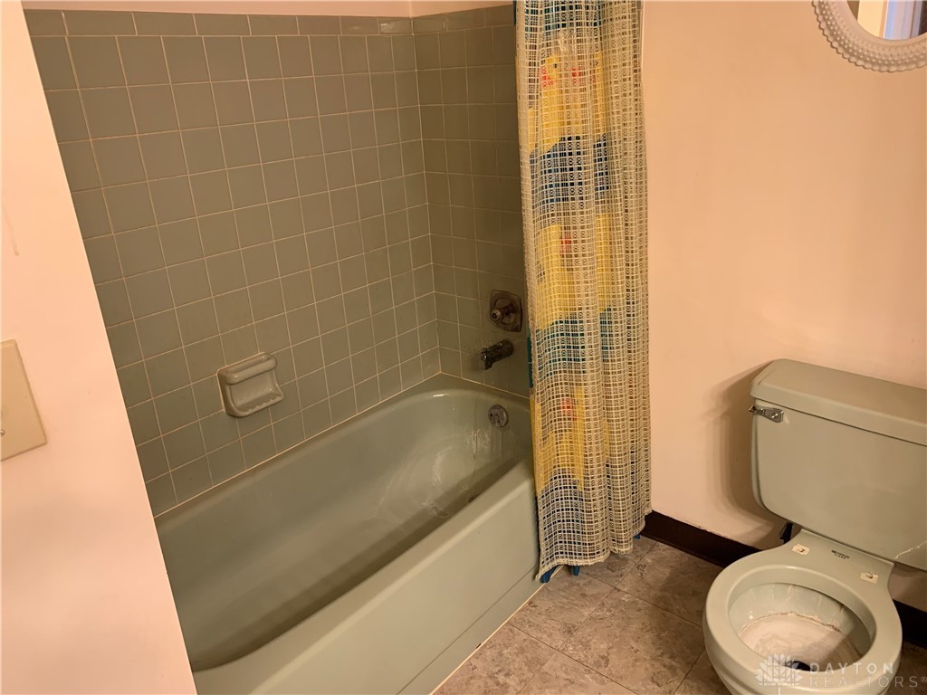 6017 Charlesgate Road Huber Heights, OH 45424 - Photo 19 of 24