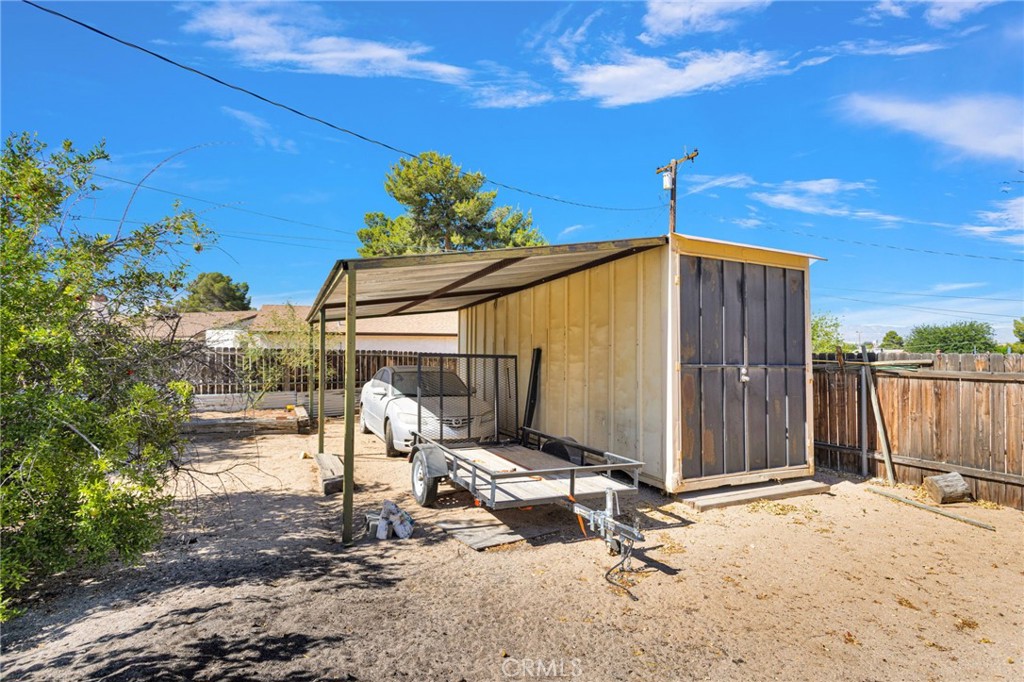 14185 Cuyamaca Road Apple Valley, CA 92307 - Photo 45 of 48