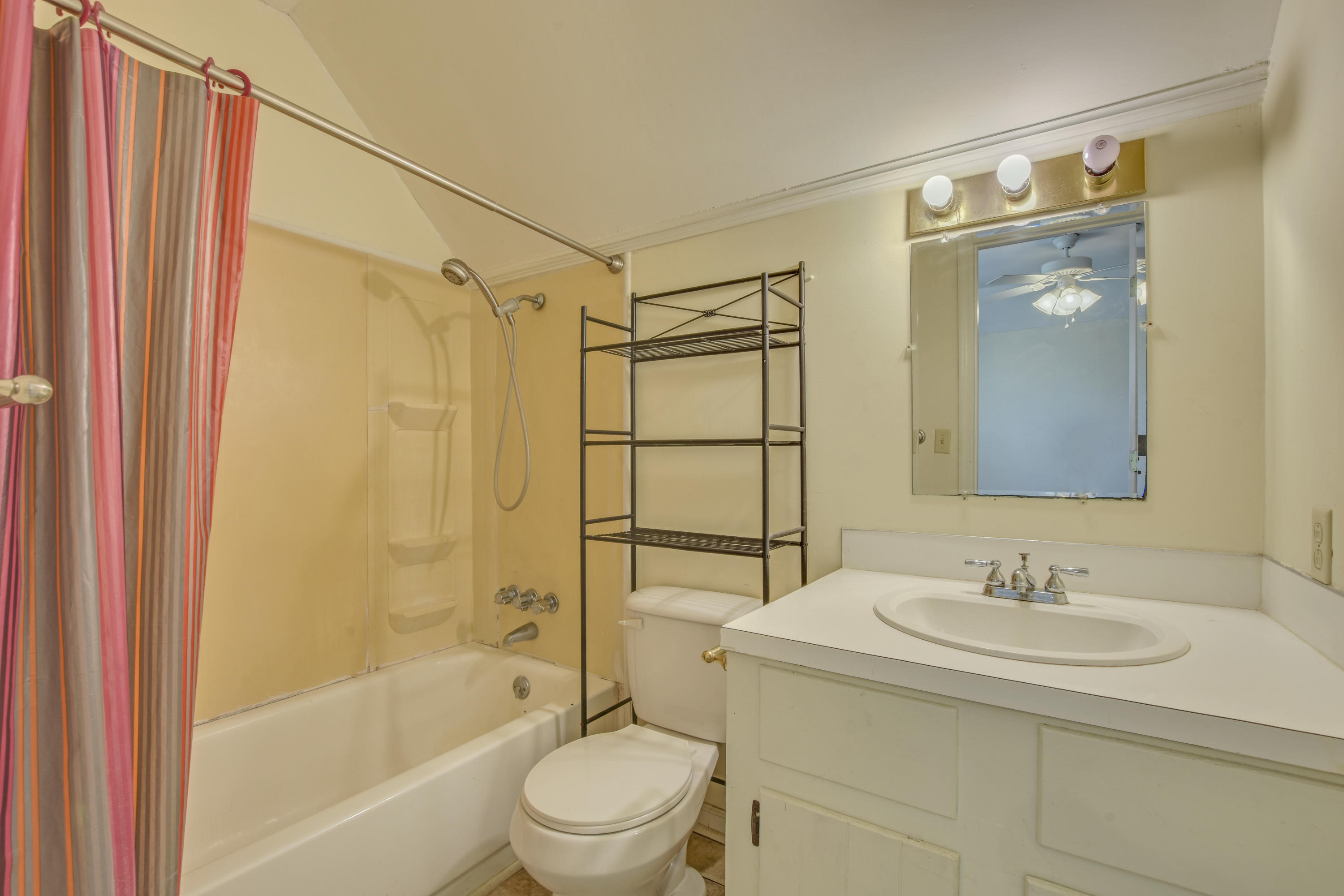 1691 Cypress Campground Road Ridgeville, SC 29472 - Photo 43 of 54 Upstairs Full Bath