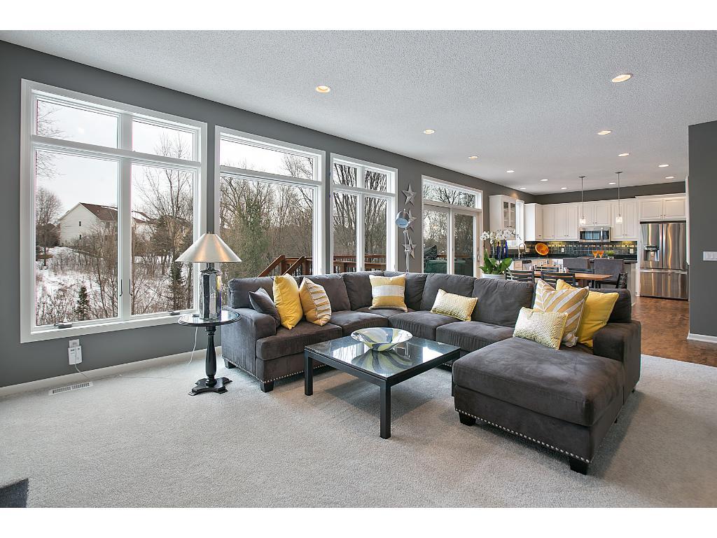 9125 Shetland Road Eden Prairie, MN 55347 - Photo 8 of 24