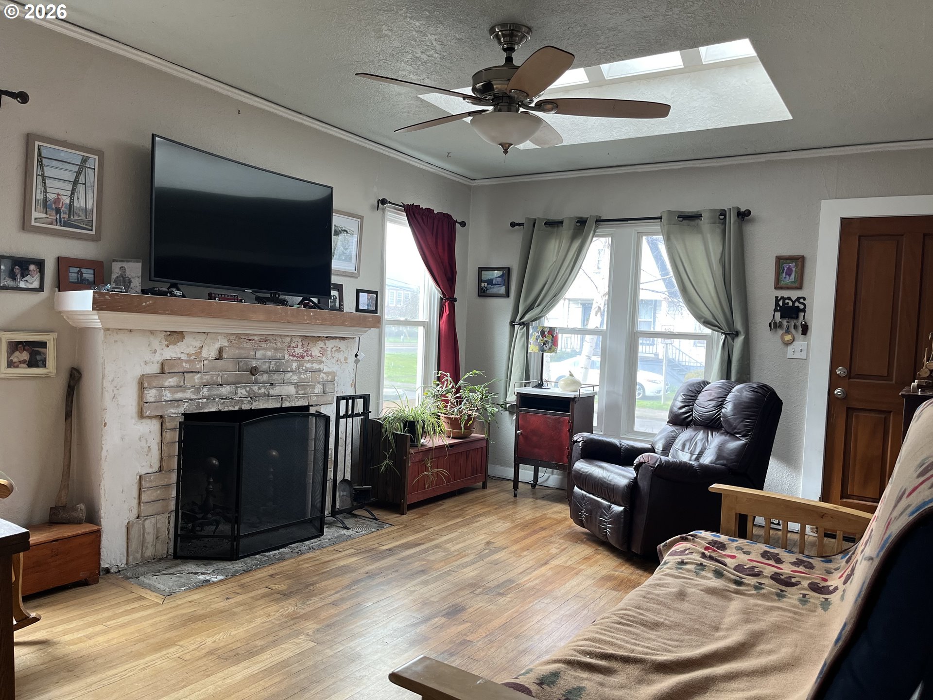 930 14th Street Northeast Salem, OR 97301 - Photo 5 of 17