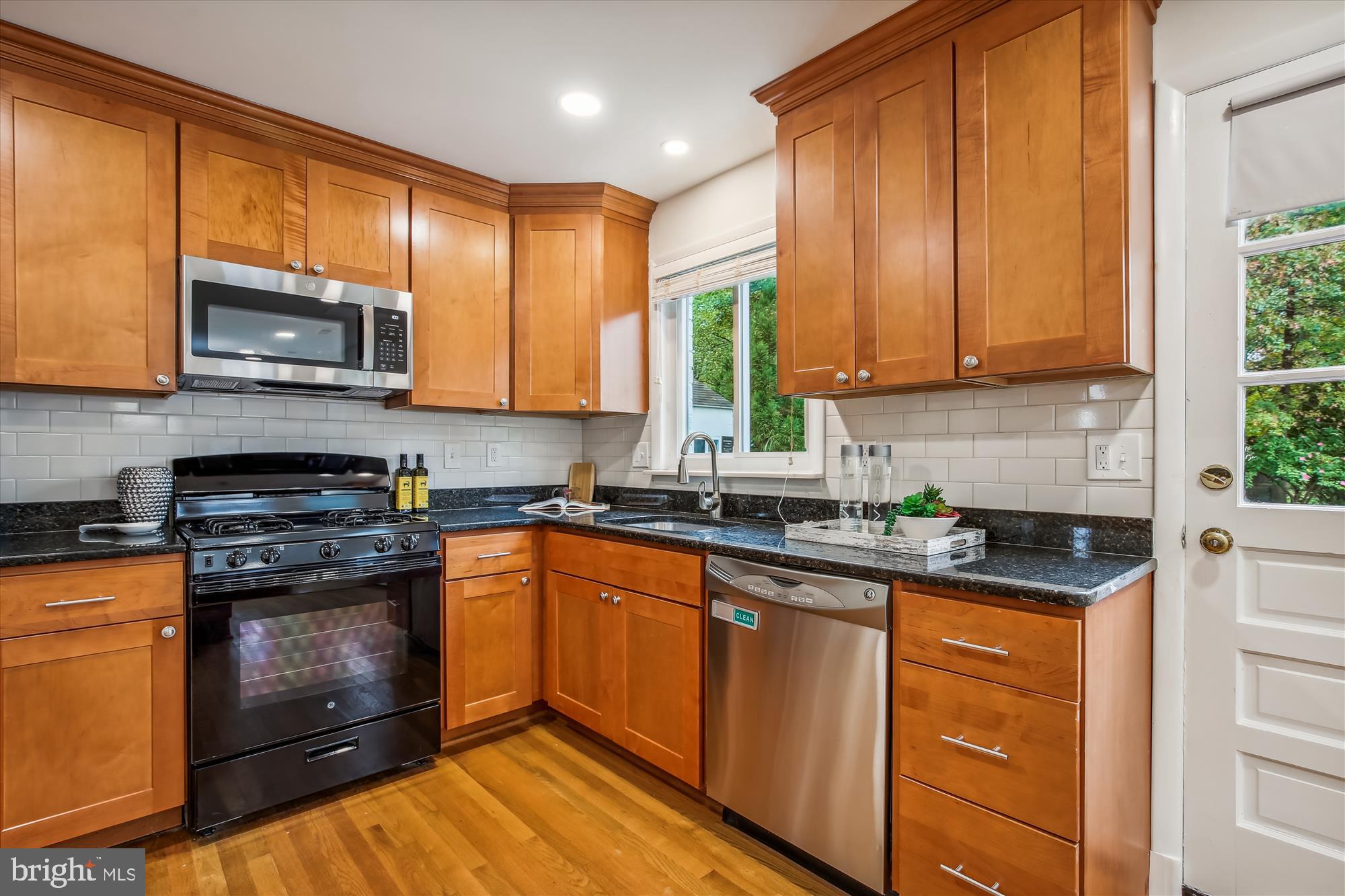 2307 Barbour Road Falls Church, VA 22043 - Photo 13 of 58 Gas cooking with new microwave