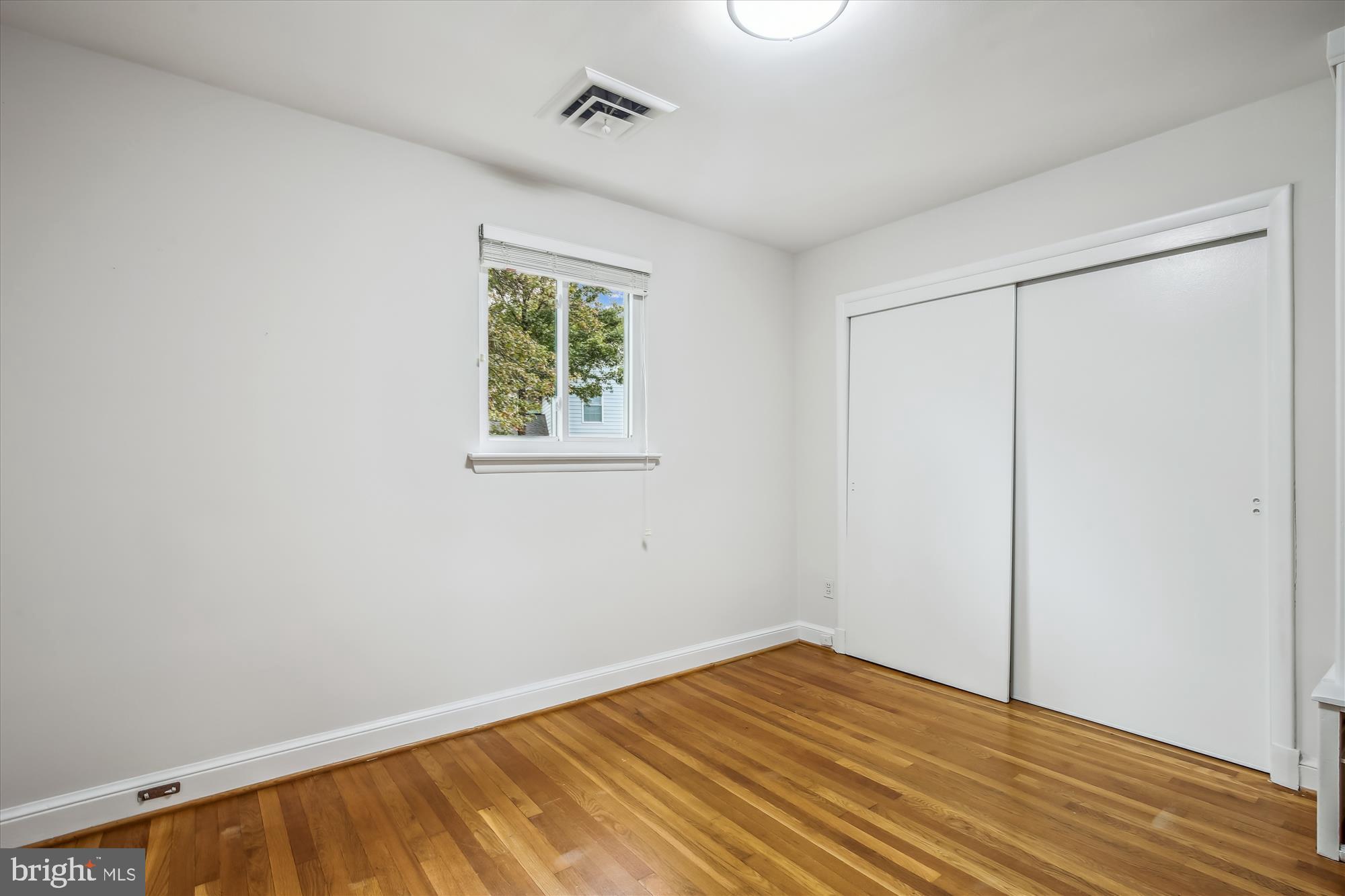 2307 Barbour Road Falls Church, VA 22043 - Photo 31 of 58