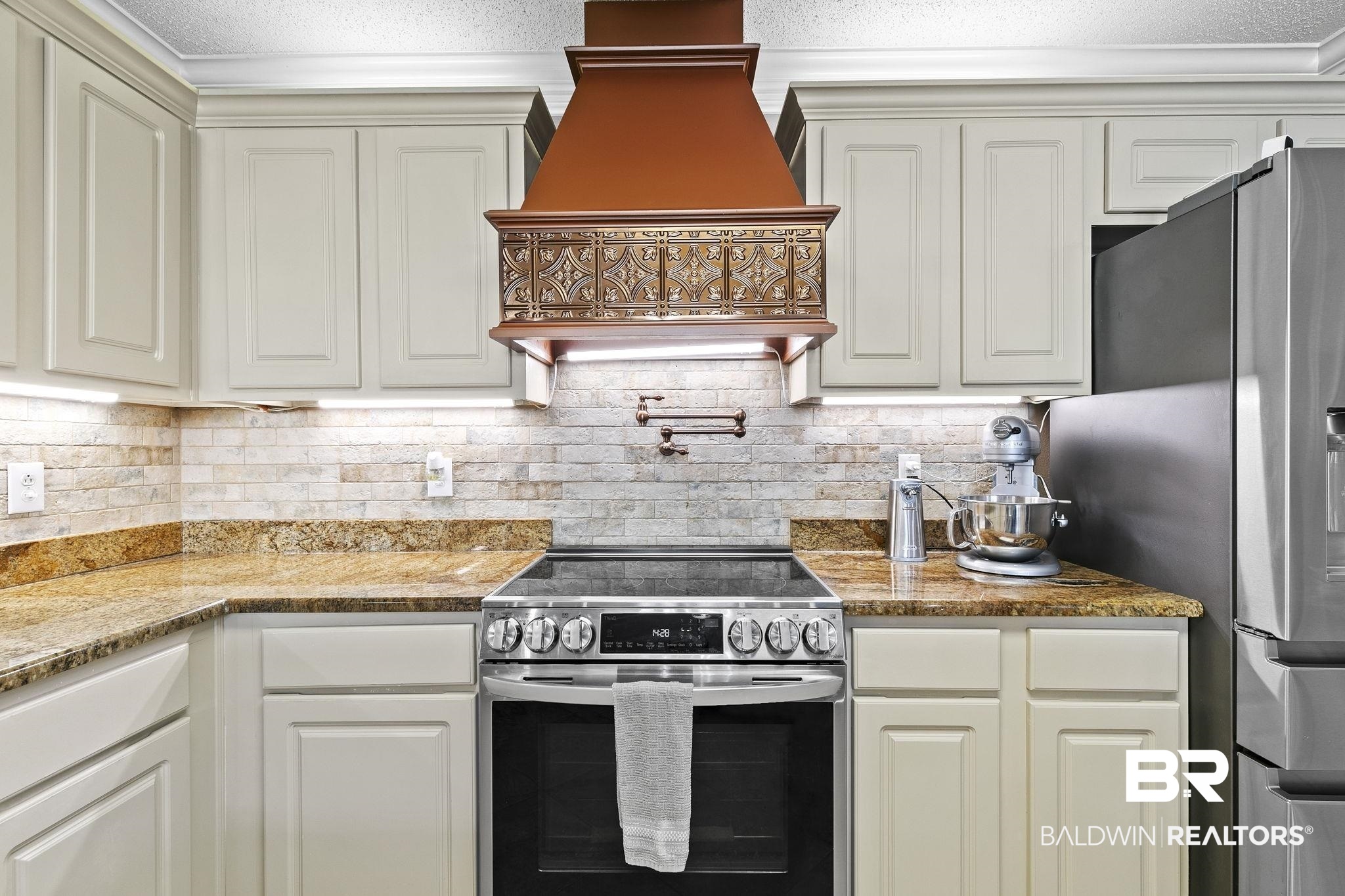 27770 Canal Road, Unit 2103 Orange Beach, AL 36561 - Photo 16 of 48 Gallery Image 16