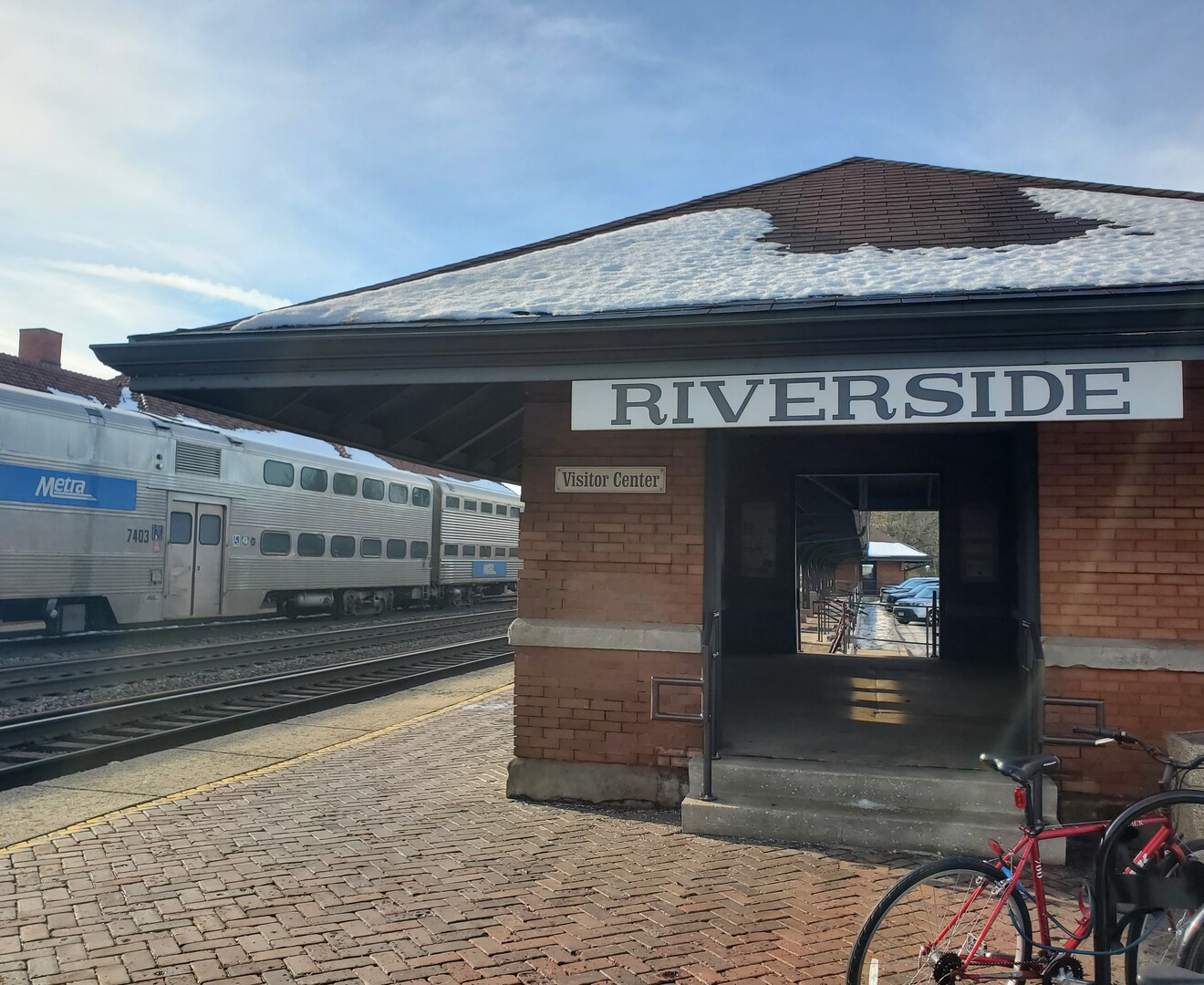 289 Lawton Road Riverside, IL 60546 - Photo 8 of 12