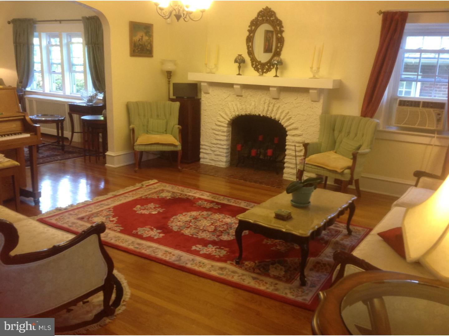 21 Mansfield Road Lansdowne, PA 19050 - Photo 3 of 25