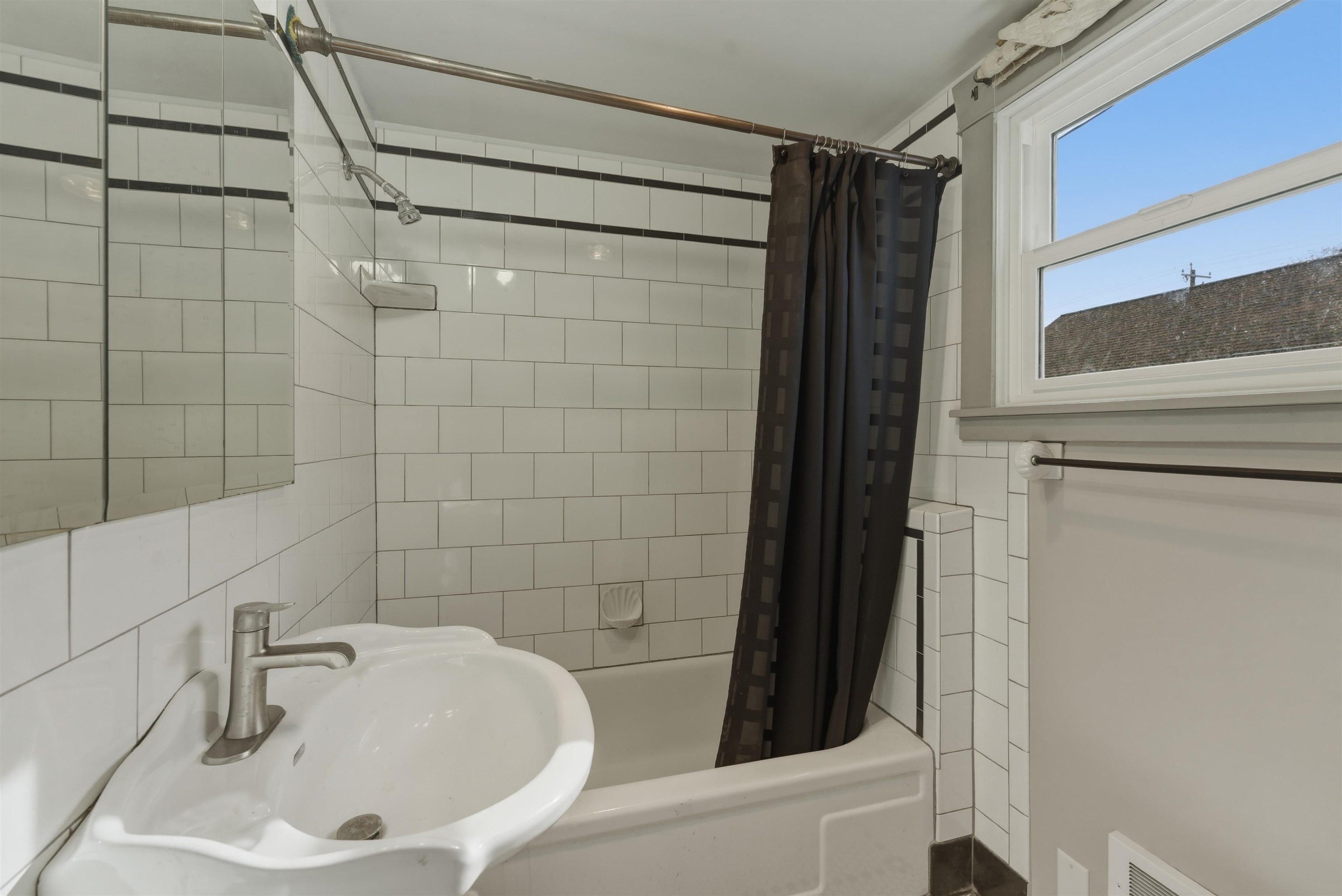 6112 North Howard Street Spokane, WA 99205 - Photo 16 of 28
