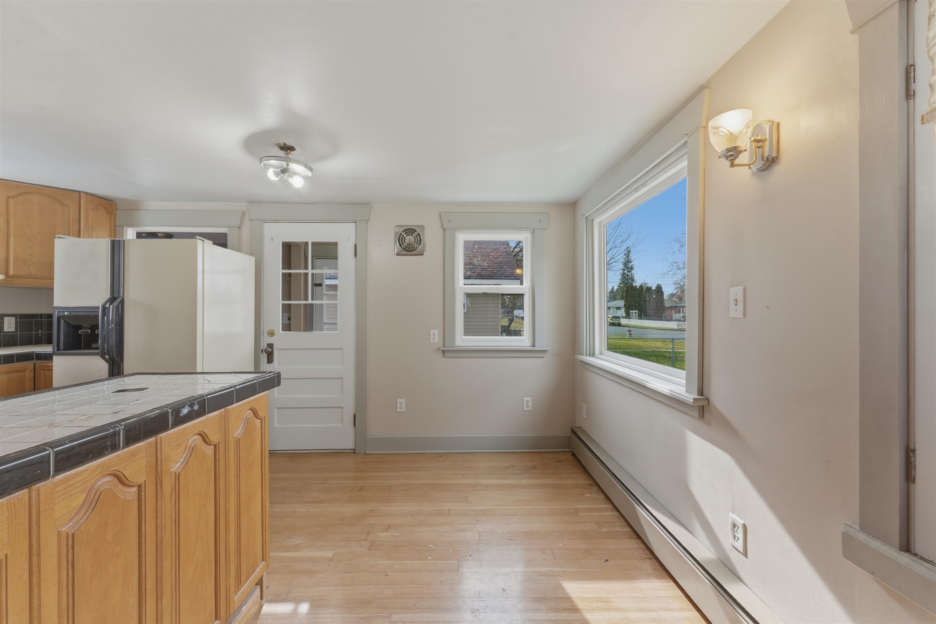 6112 North Howard Street Spokane, WA 99205 - Photo 9 of 28