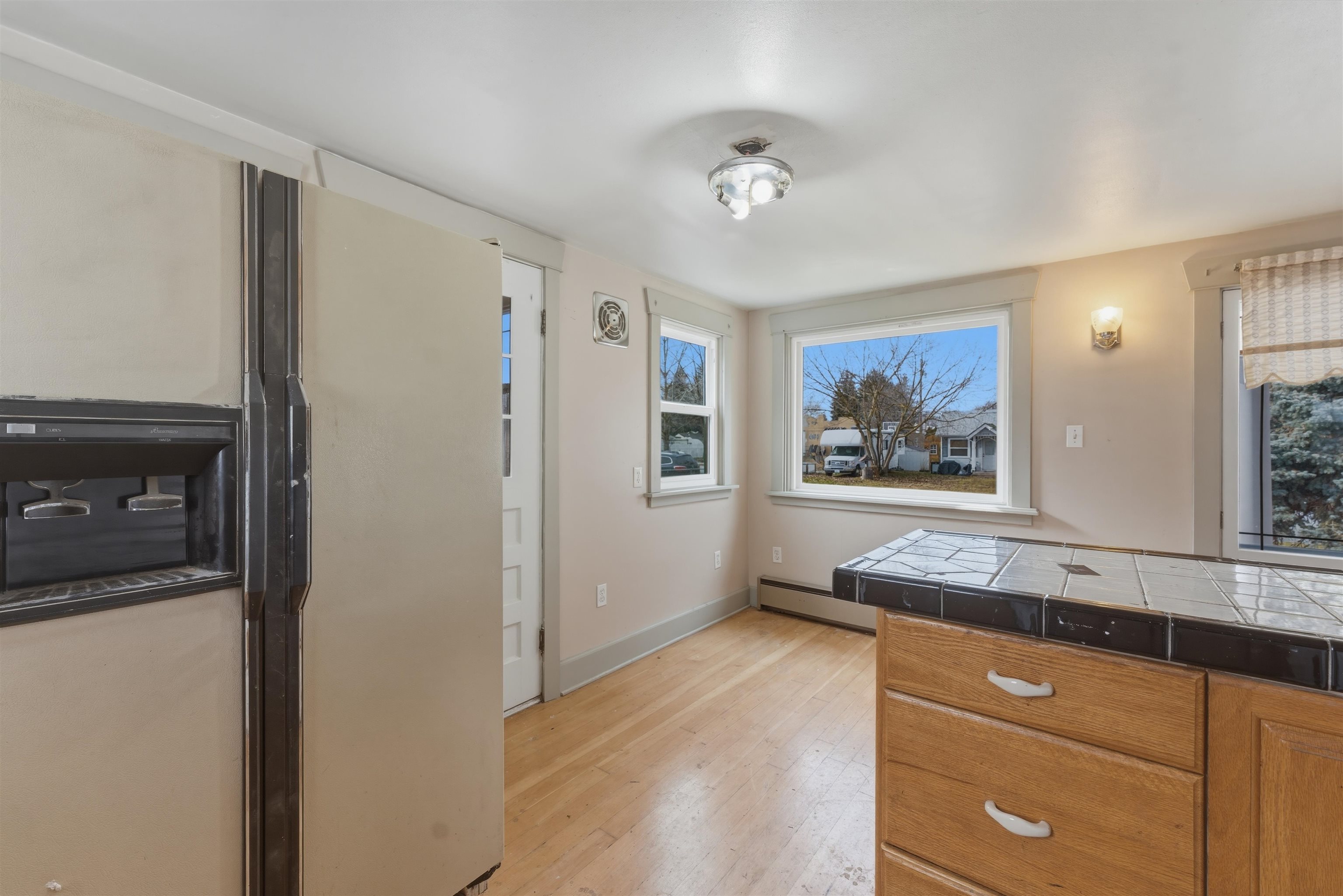 6112 North Howard Street Spokane, WA 99205 - Photo 10 of 28
