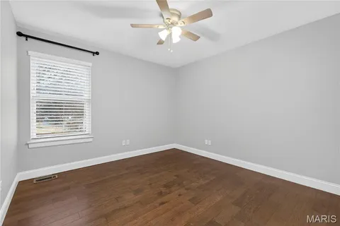 $674,900 | 1356 North Berry Road, St. Louis, MO 63122