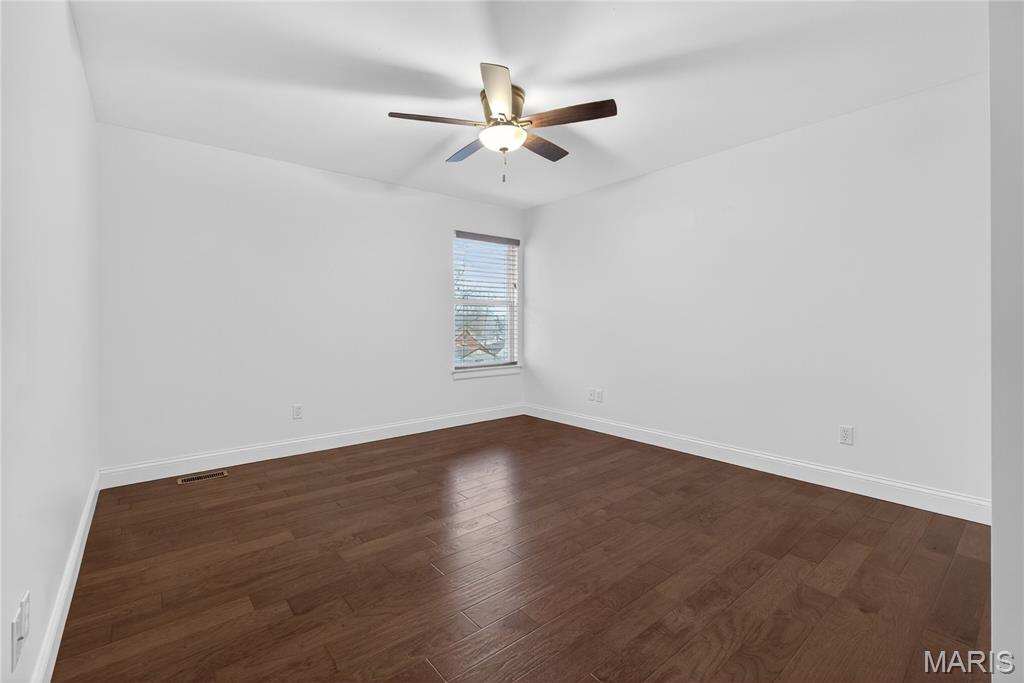 1356 North Berry Road St. Louis, MO 63122 - Photo 29 of 43