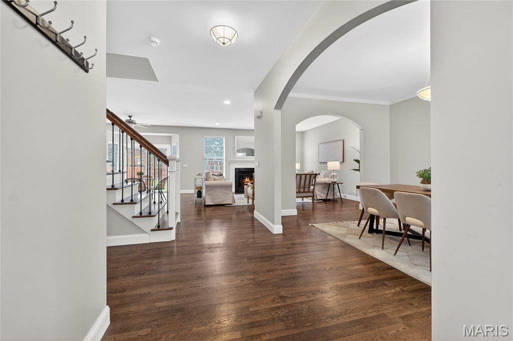 1356 North Berry Road St. Louis, MO 63122 - Photo 3 of 43