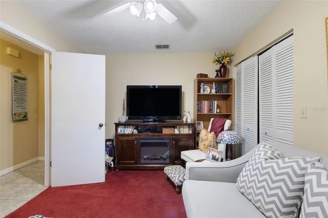 $185,000 | 1880 North Crystal Lake Drive, Unit 26, Lakeland, FL 33801
